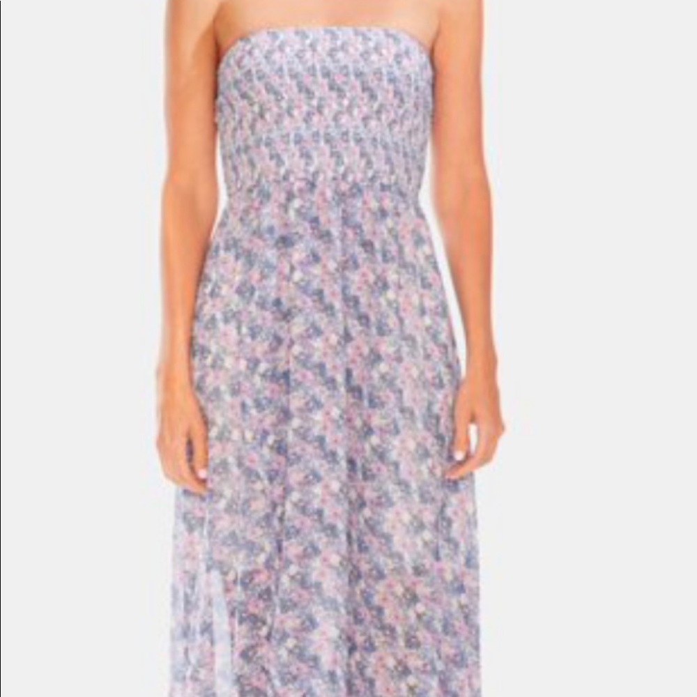 Vince camuto stapless dress.